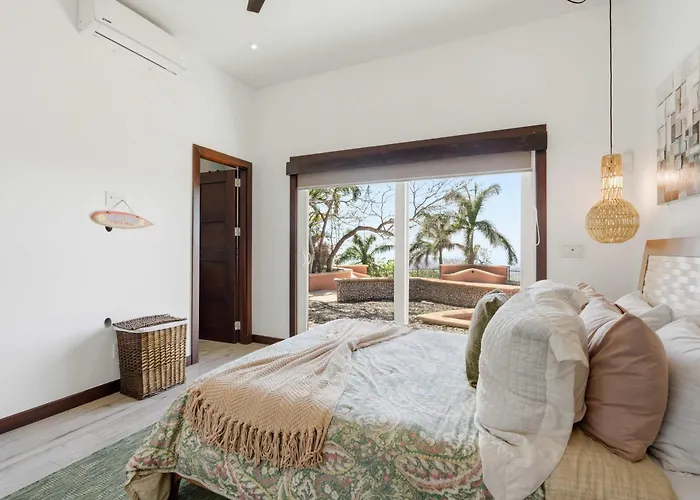 Holiday home Luxury Oceanview Pool & Private Casita *