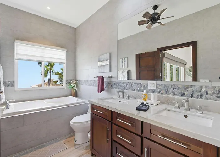 Luxury Oceanview Pool & Private Casita *